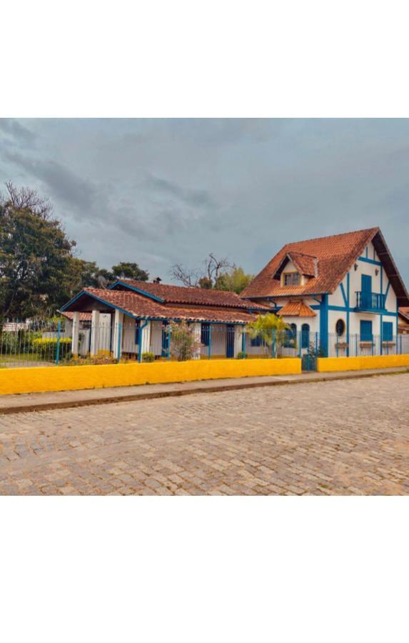 Passa Quatro- Casa Inteira Rustica Para Ate 9 Pessoas Exteriör bild